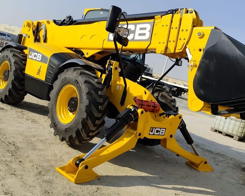 Backhoe Loaders & Telehandlers